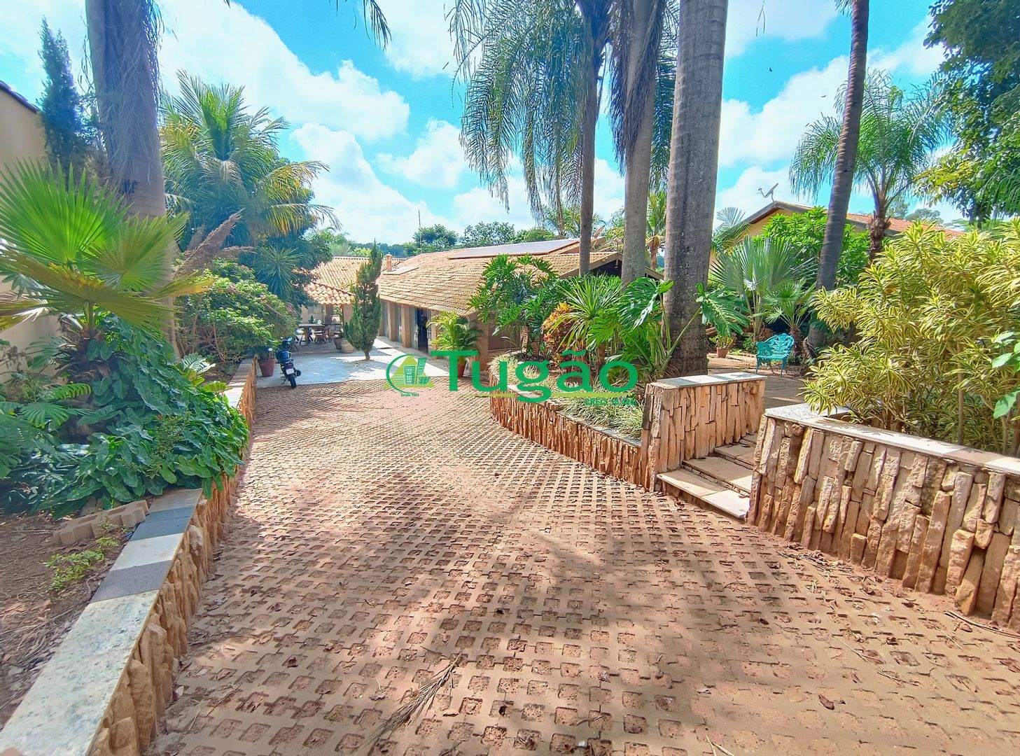 Fazenda / Sítio / Chácara com 3 quartos à venda, 550m² — foto 3 de 38