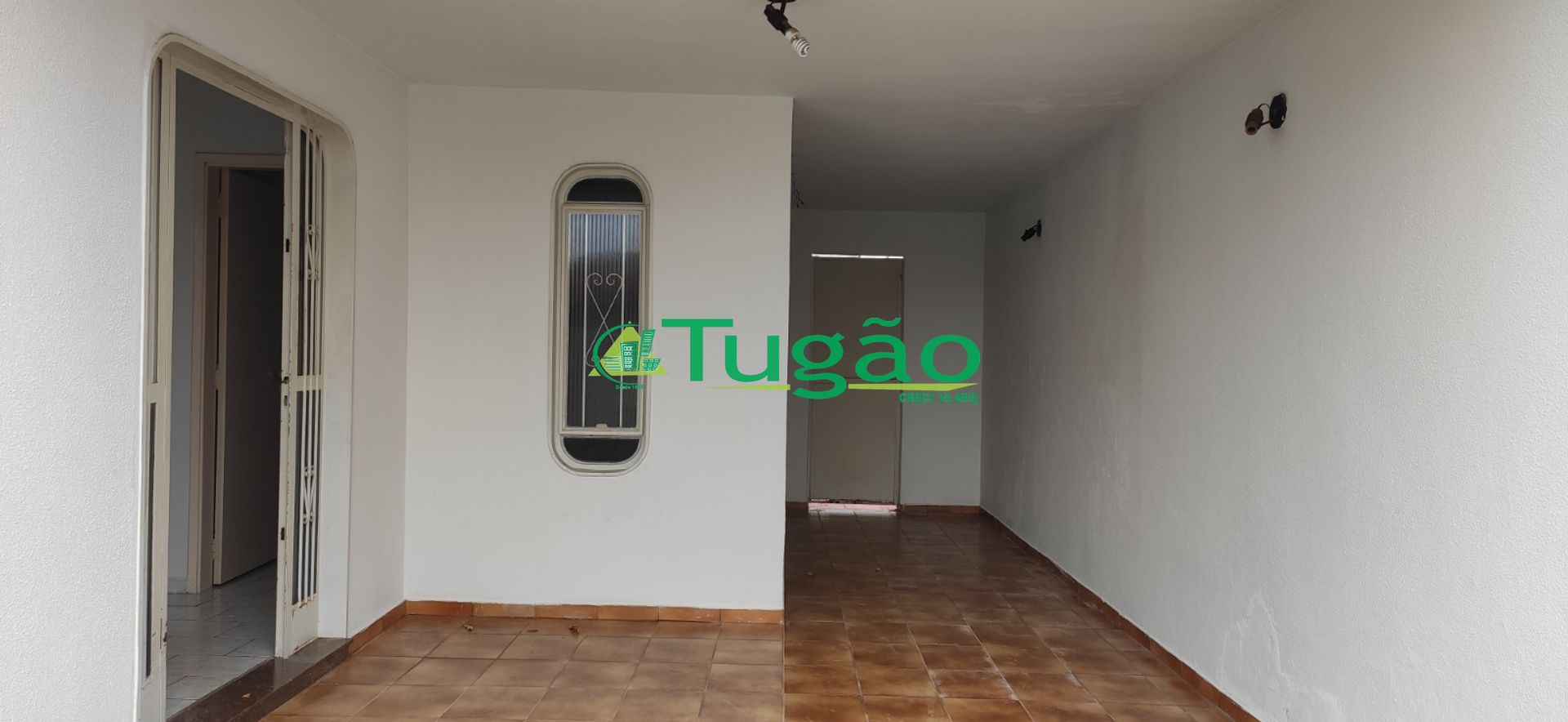 Casa com 2 quartos para aluguel, 110m² — foto 1 de 28