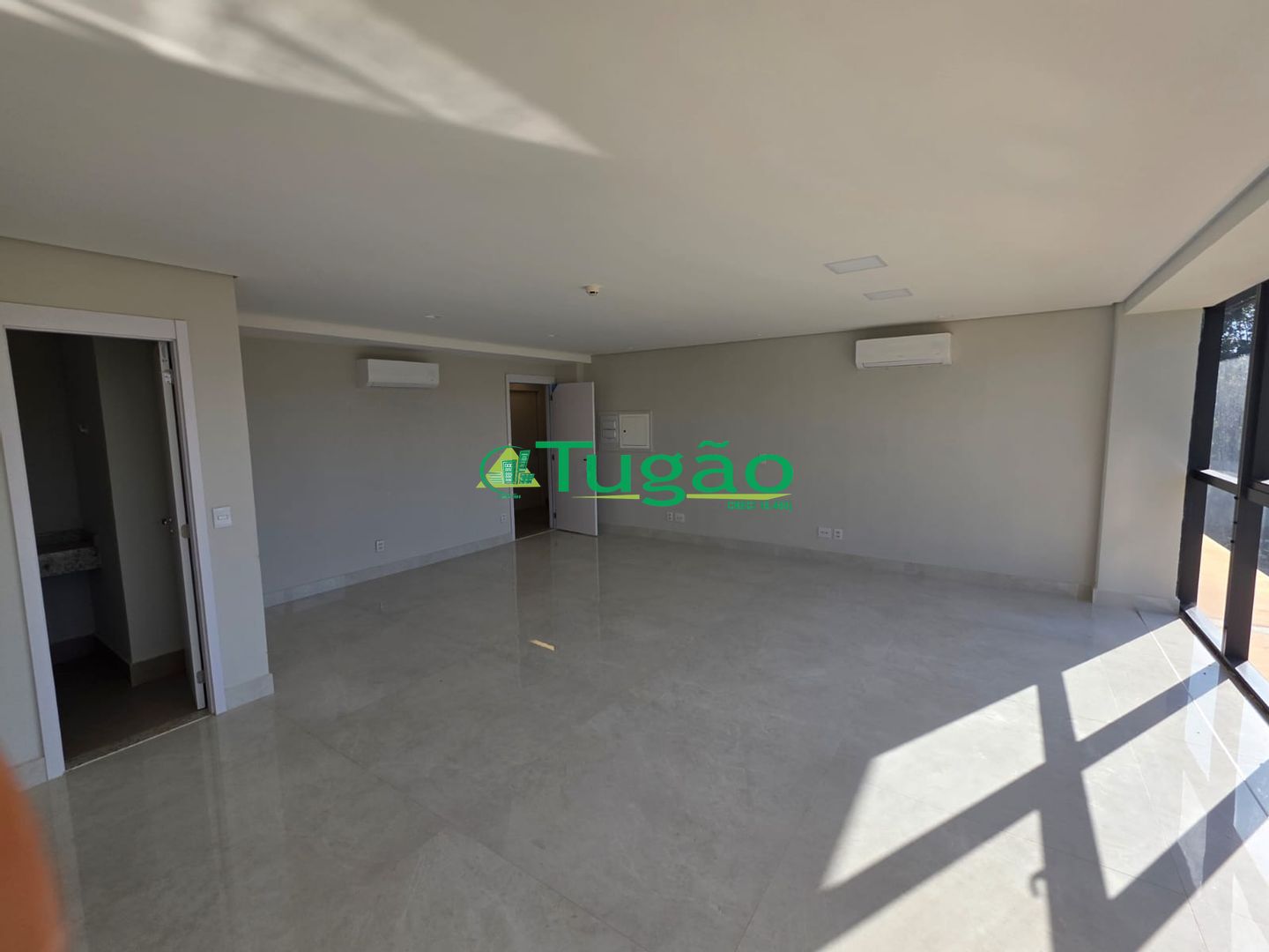 Conjunto Comercial / Sala  para aluguel, 44m² — foto 4 de 7
