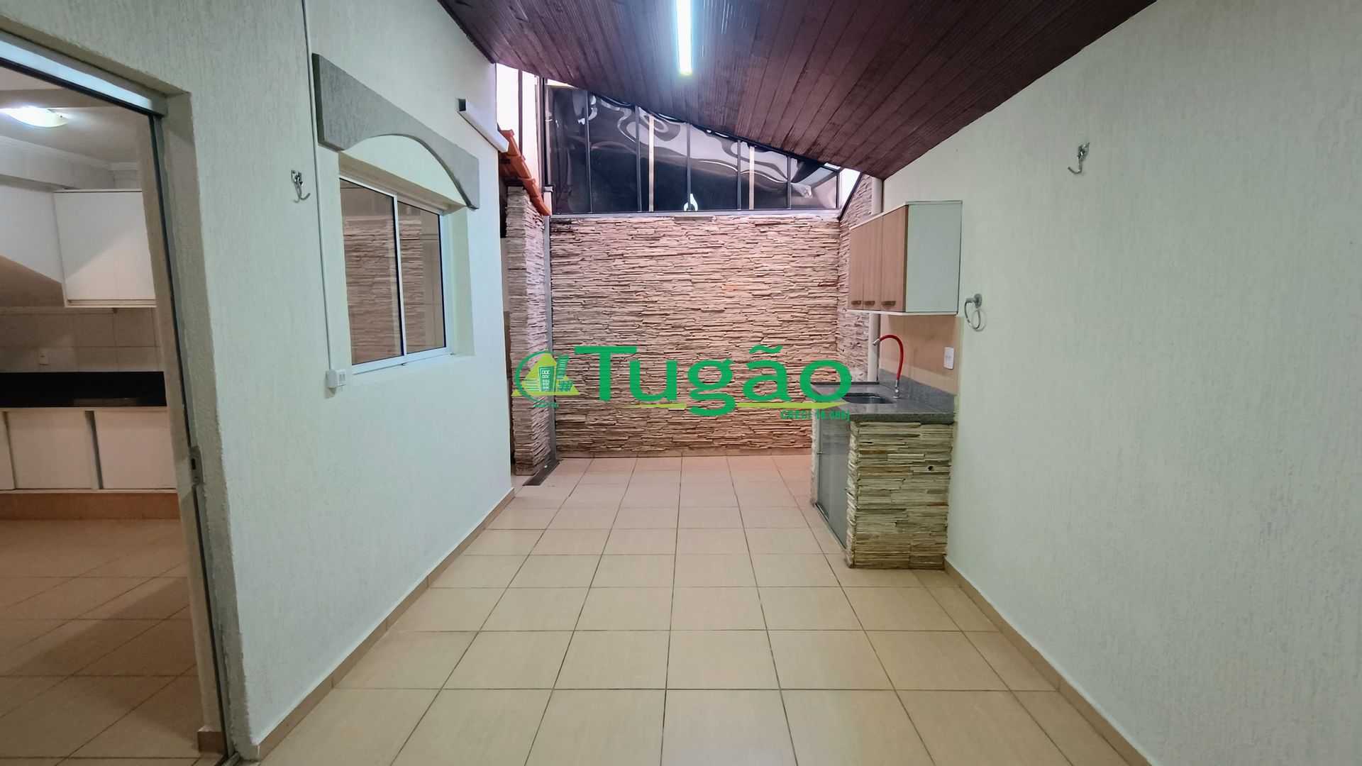 Casa de Condomínio com 3 quartos à venda, 178m² — foto 4 de 14