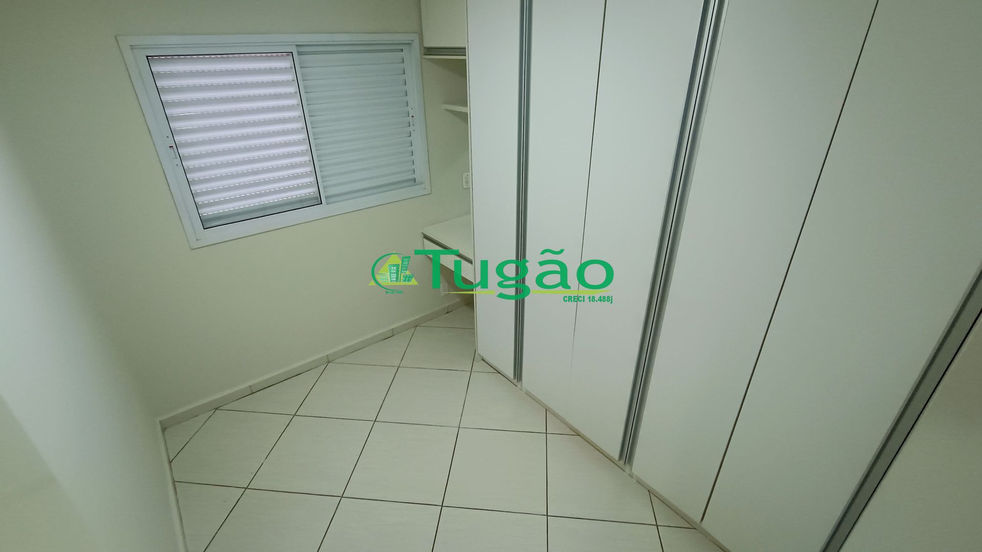 Casa de Condomínio com 3 quartos à venda, 178m² — foto 12 de 14