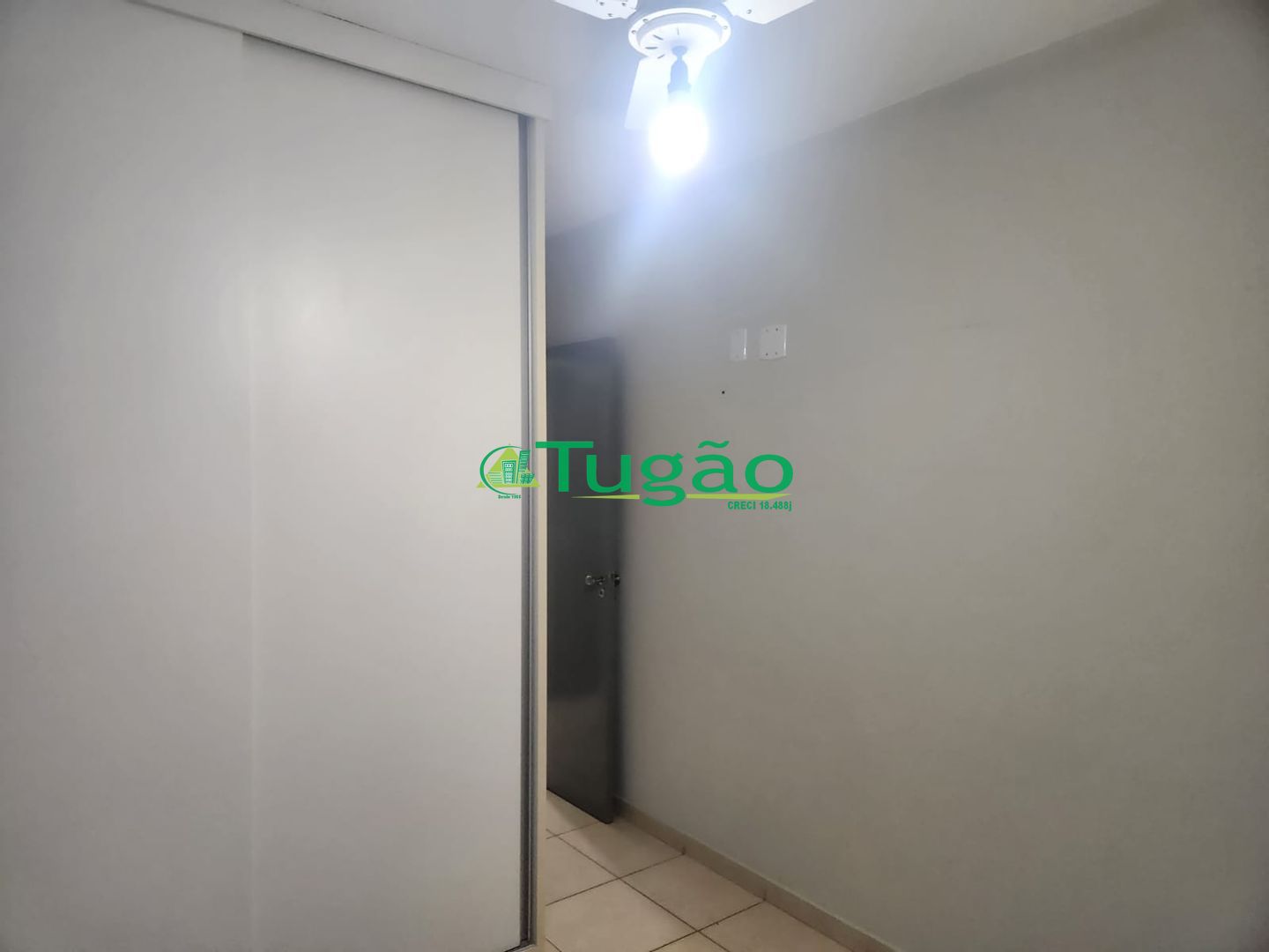 Casa de Condomínio com 3 quartos para aluguel, 200m² — foto 4 de 20