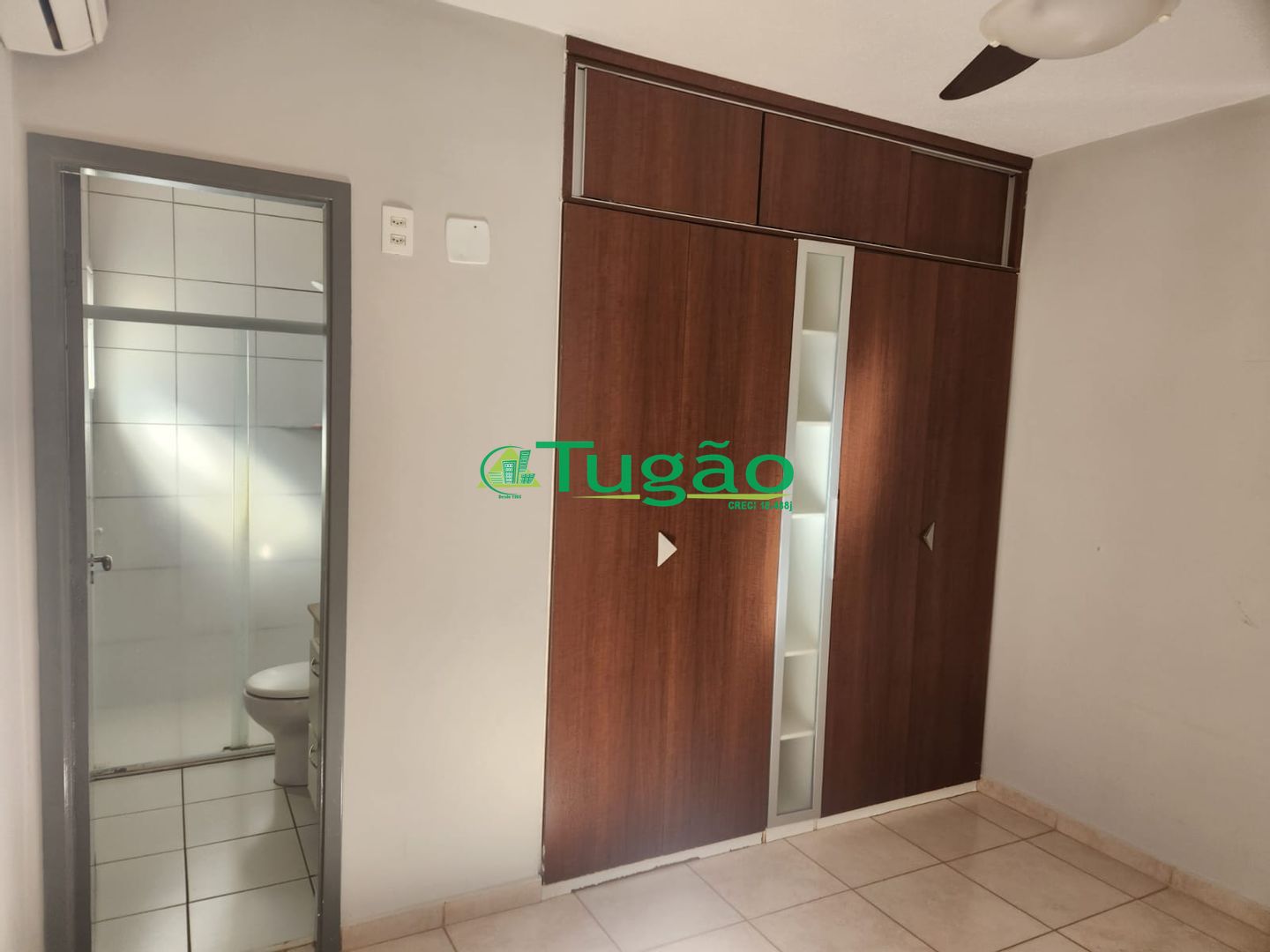 Casa de Condomínio com 3 quartos para aluguel, 200m² — foto 7 de 20