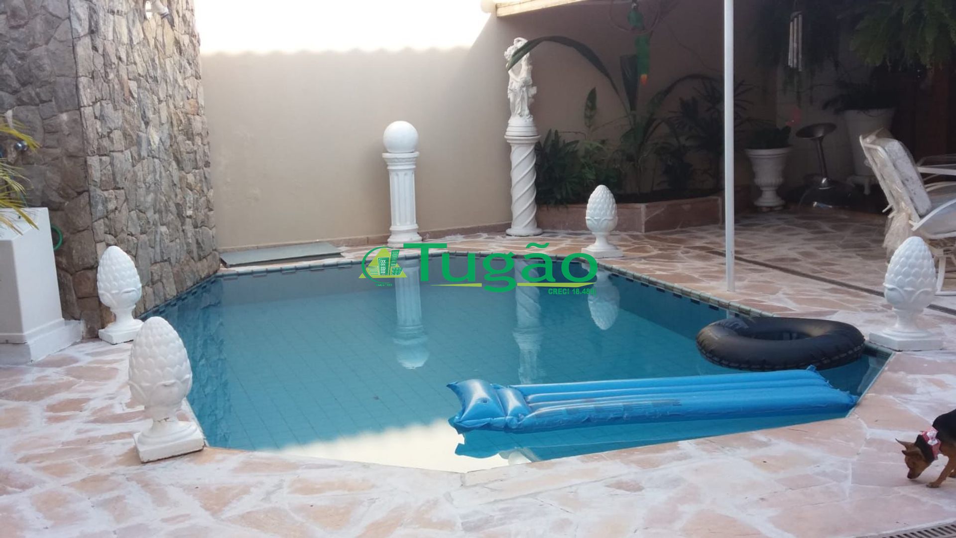 Casa de Condomínio com 5 quartos para aluguel, 460m² — foto 9 de 25