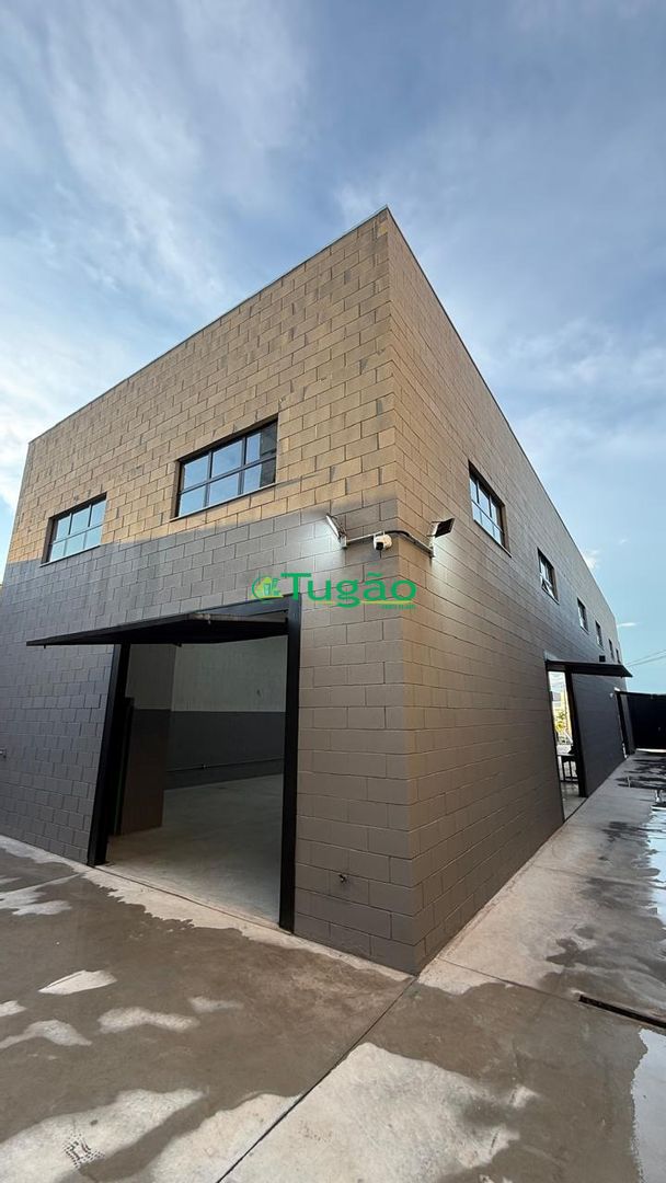 Loja / Salão / Ponto Comercial  para aluguel, 350m² — foto 1 de 5