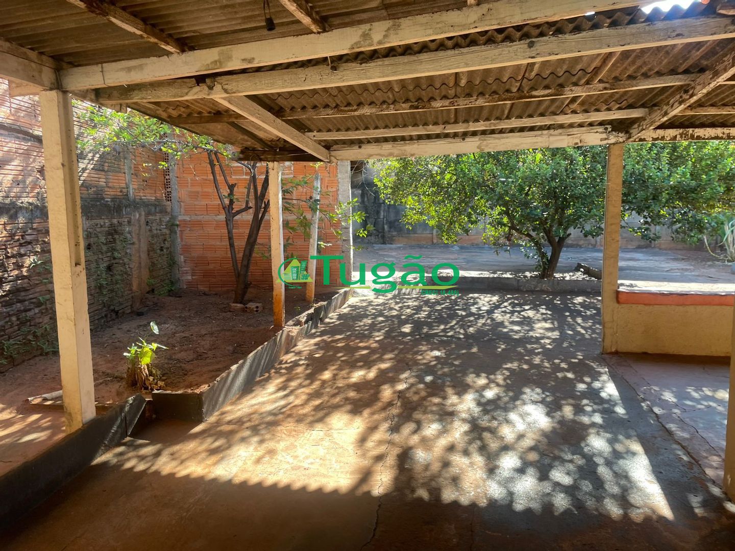 Casa com 2 quartos à venda, 135m² — foto 2 de 13