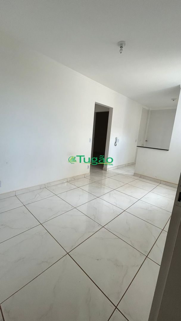 Apartamento com 2 quartos à venda, 42m² — foto 1 de 7