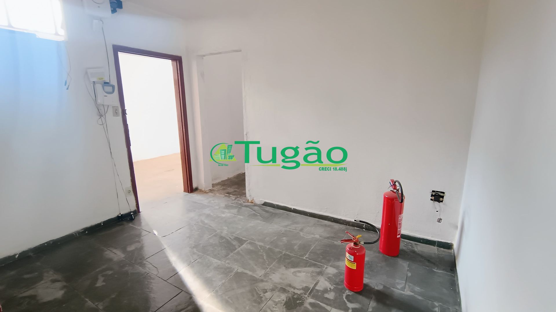 Loja / Salão / Ponto Comercial  para aluguel, 300m² — foto 3 de 16