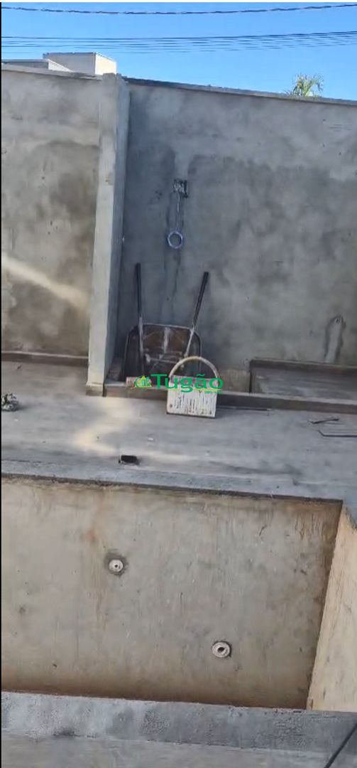 Casa com 3 quartos à venda, 170m² — foto 3 de 11