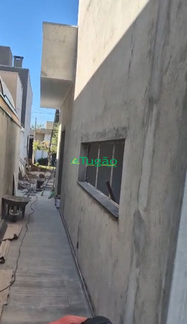 Casa com 3 quartos à venda, 170m² — foto 4 de 11