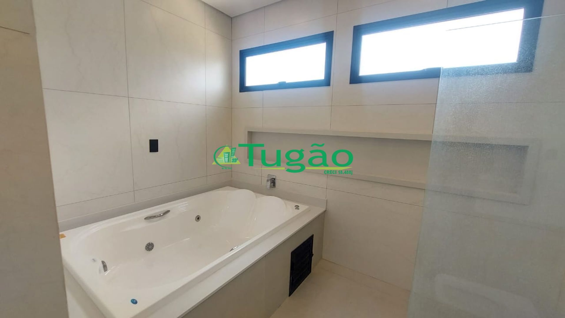 Casa de Condomínio com 3 quartos à venda, 300m² — foto 6 de 24