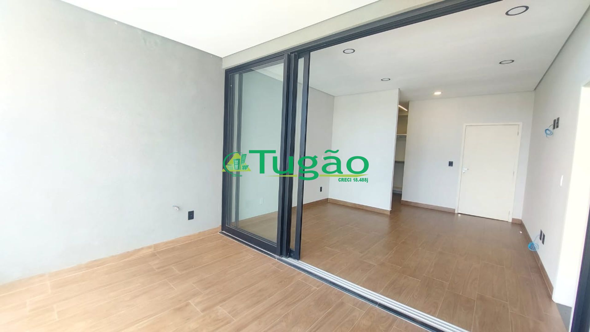 Casa de Condomínio com 3 quartos à venda, 300m² — foto 14 de 24