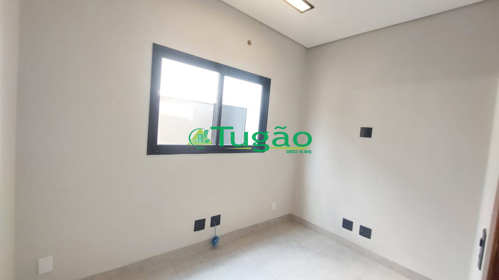 Casa de Condomínio com 3 quartos à venda, 300m² — foto 9 de 24
