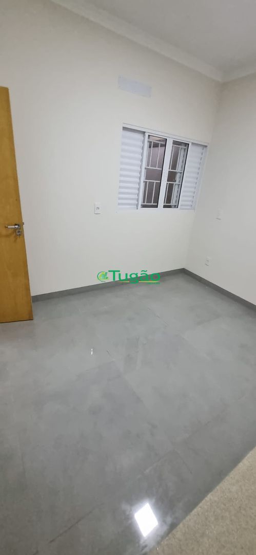Casa com 3 quartos à venda, 139m² — foto 9 de 17