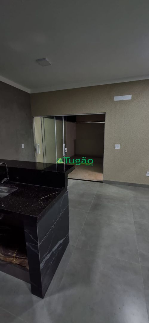 Casa com 3 quartos à venda, 139m² — foto 8 de 17