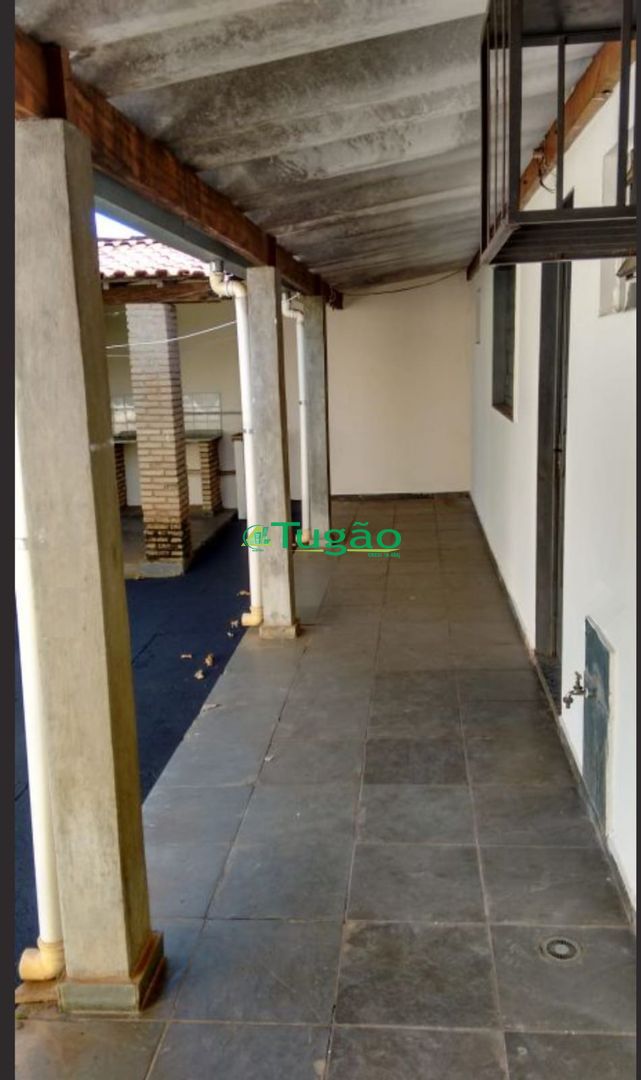 Casa com 3 quartos à venda, 138m² — foto 15 de 25
