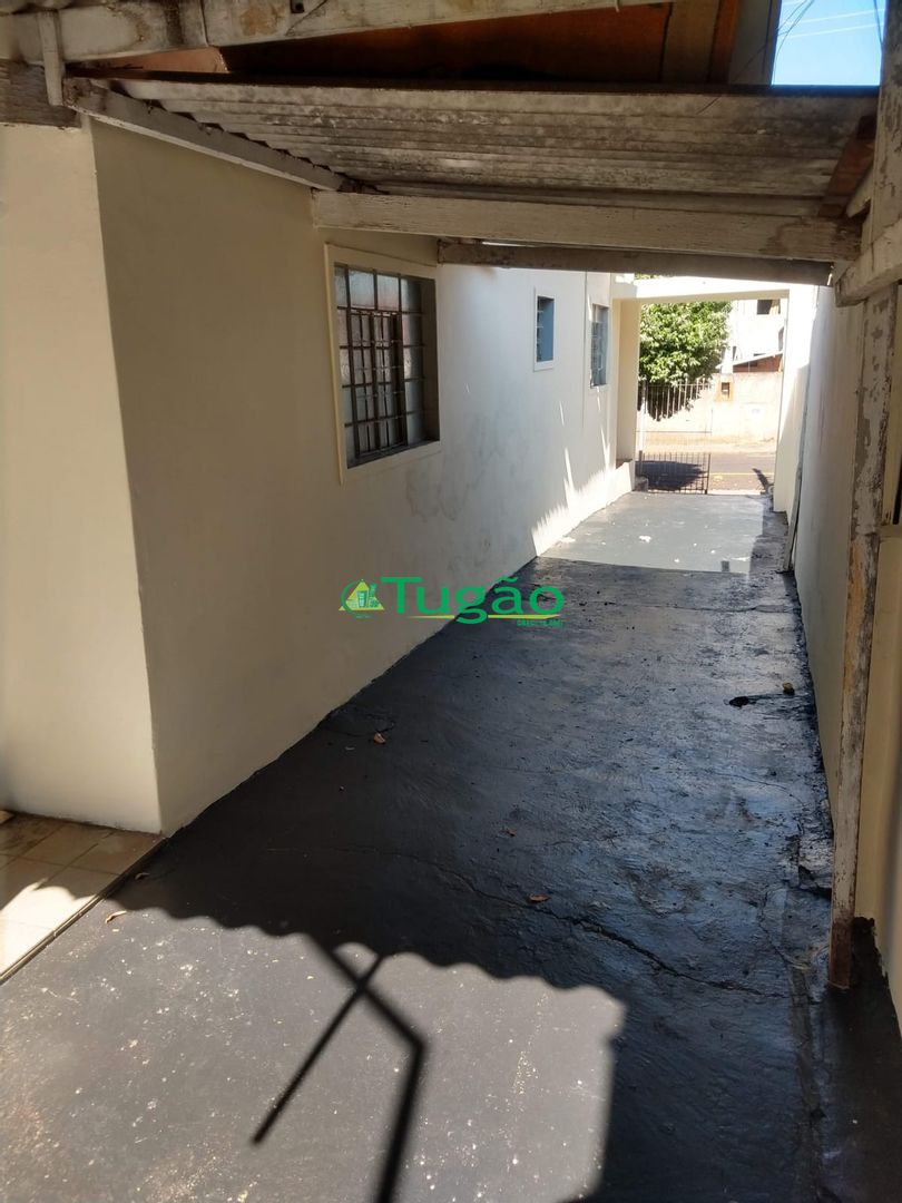 Casa com 3 quartos à venda, 138m² — foto 3 de 25