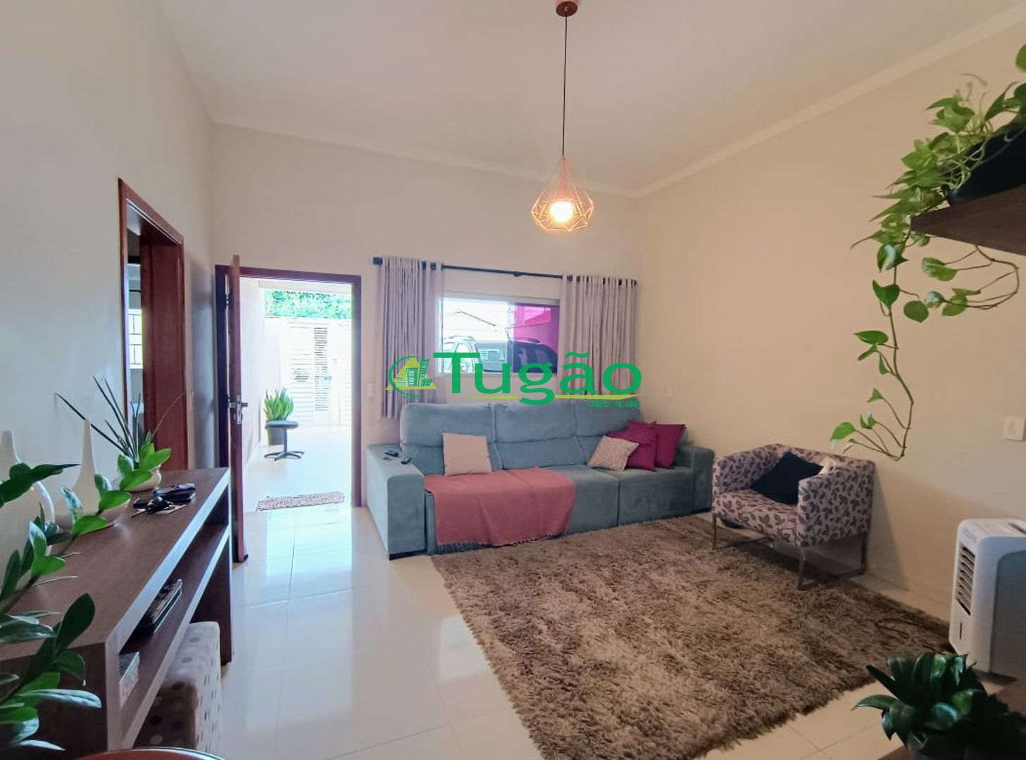 Casa com 3 quartos à venda, 160m² — foto 2 de 18