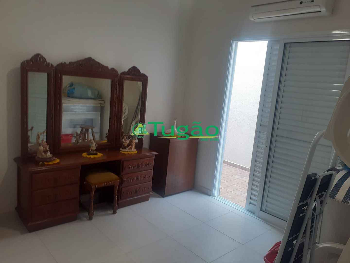 Casa com 3 quartos à venda, 230m² — foto 9 de 18