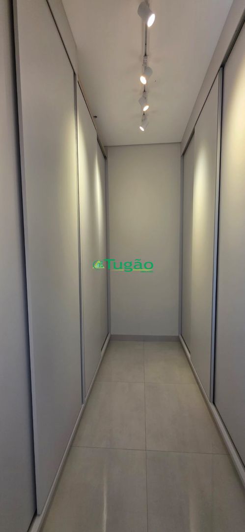 Casa de Condomínio com 3 quartos à venda, 215m² — foto 5 de 18