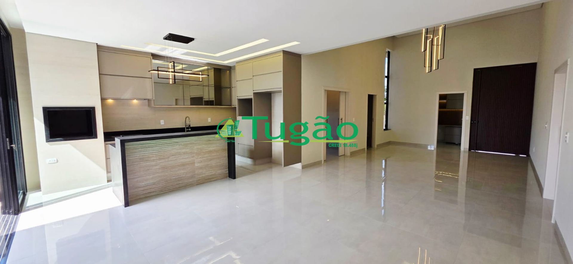 Casa de Condomínio com 3 quartos à venda, 215m² — foto 16 de 18