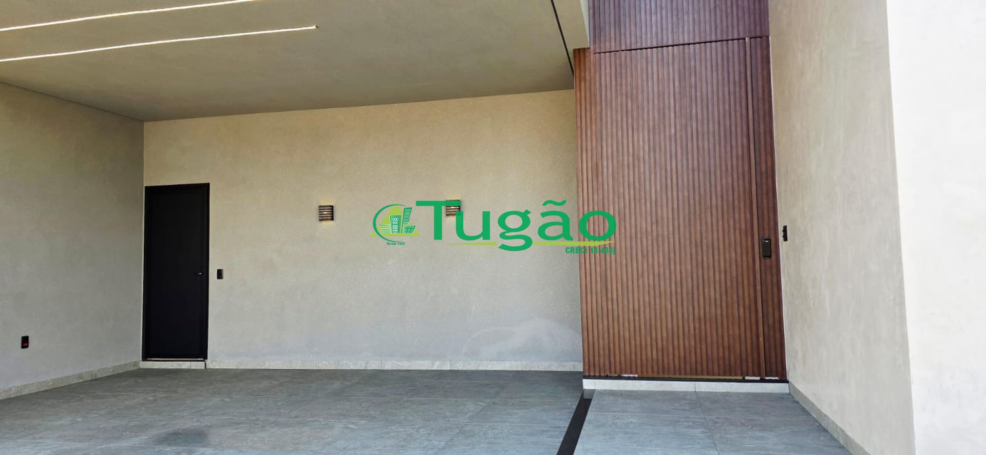 Casa de Condomínio com 3 quartos à venda, 215m² — foto 3 de 18