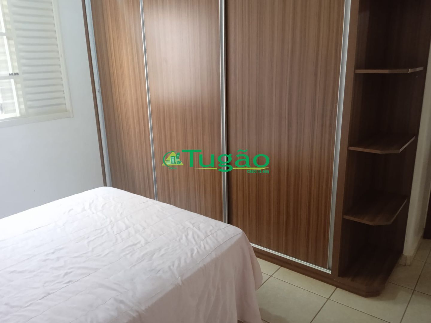 Casa com 3 quartos à venda, 250m² — foto 9 de 12