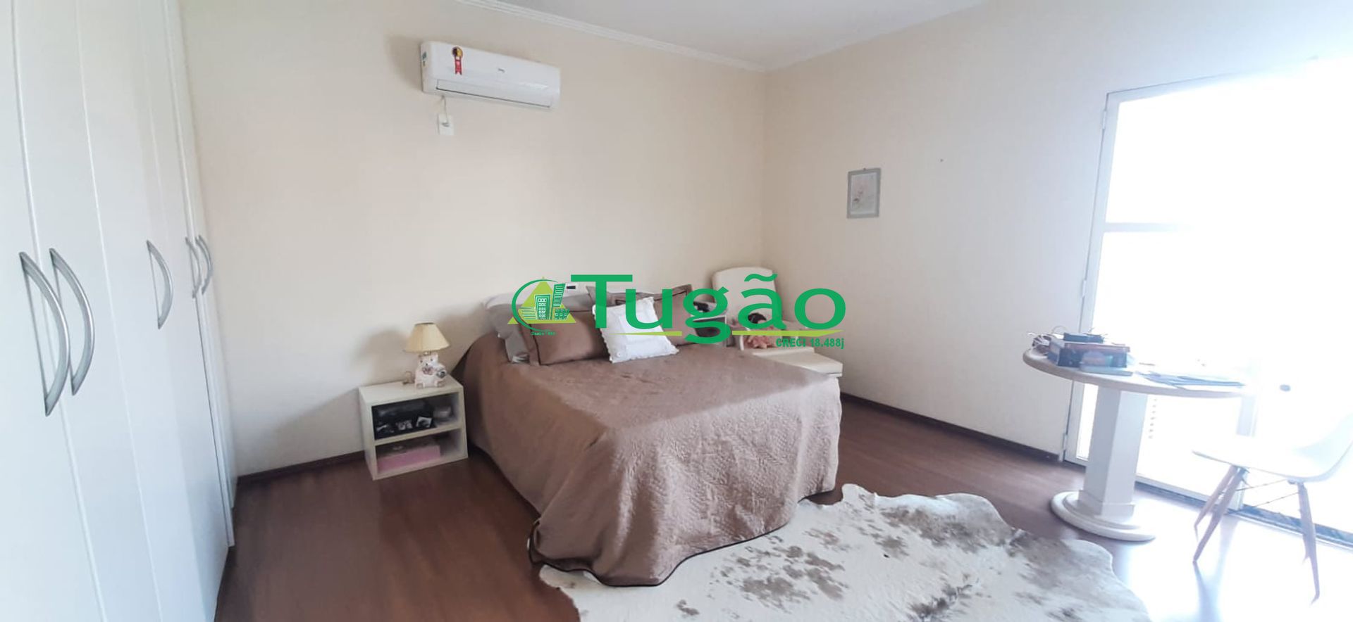 Casa com 3 quartos à venda, 330m² — foto 14 de 29