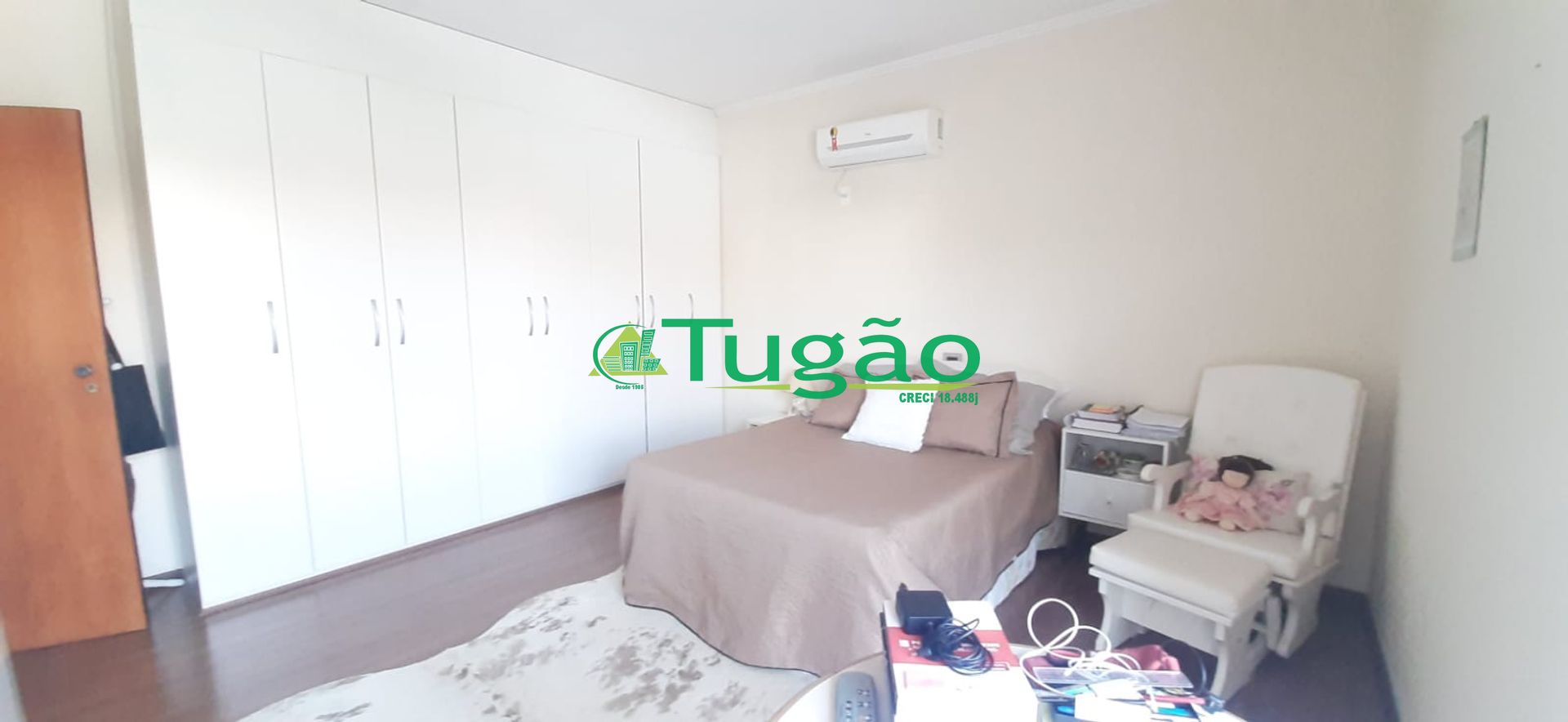 Casa com 3 quartos à venda, 330m² — foto 12 de 29