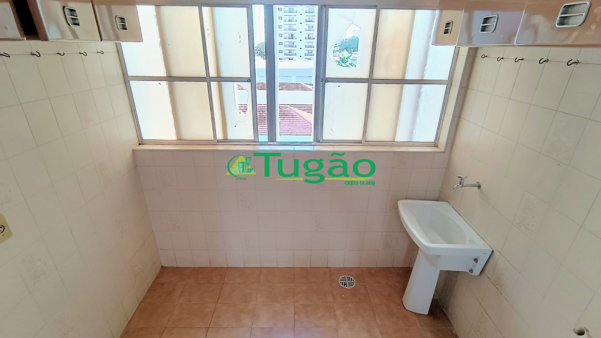 Apartamento com 3 quartos à venda, 105m² — foto 4 de 10