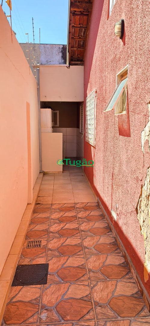 Casa com 3 quartos à venda, 128m² — foto 18 de 21