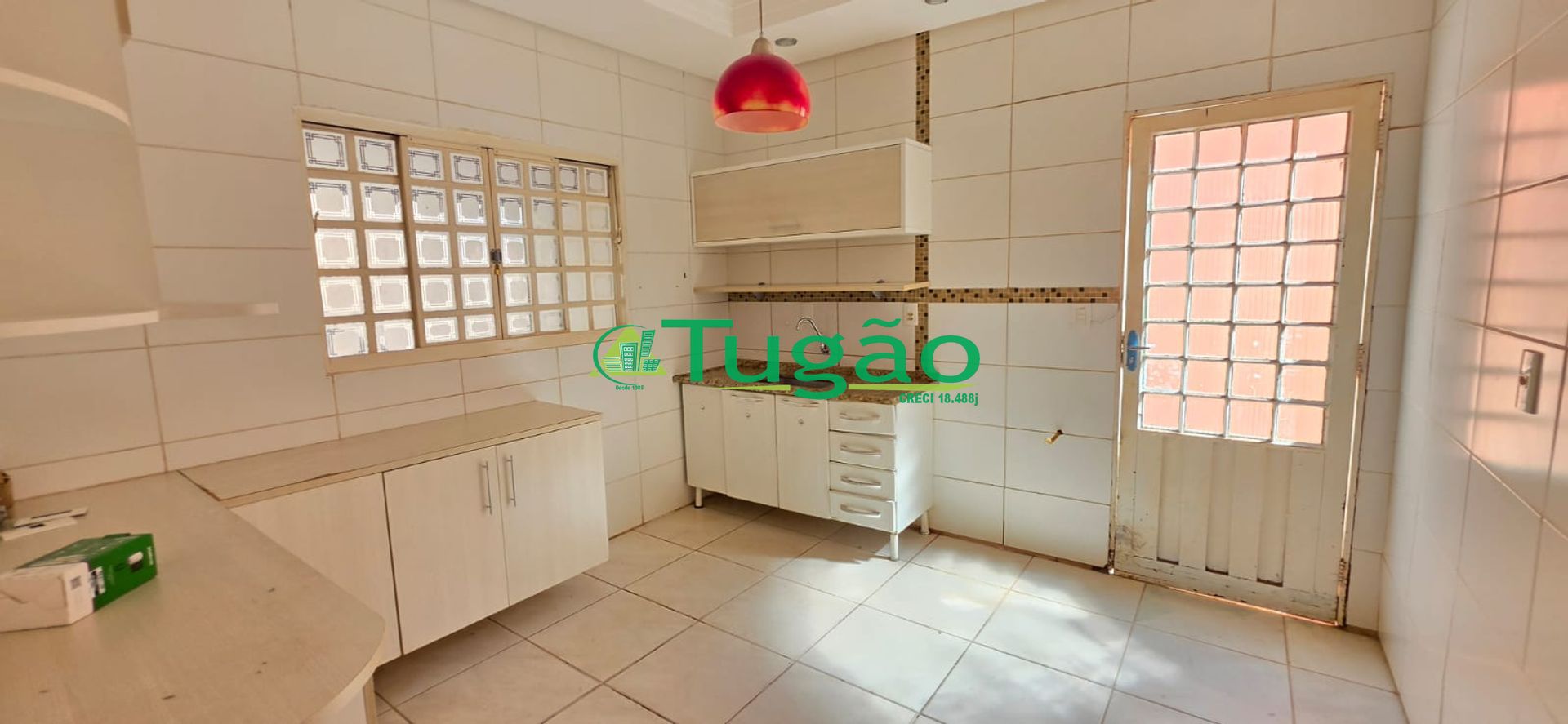 Casa com 3 quartos à venda, 128m² — foto 5 de 21