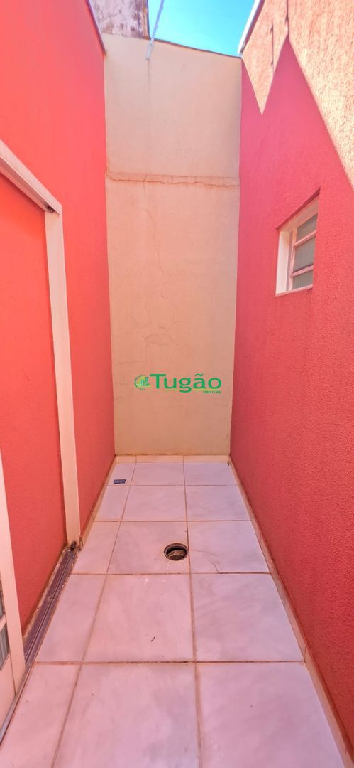 Casa com 3 quartos à venda, 128m² — foto 17 de 21