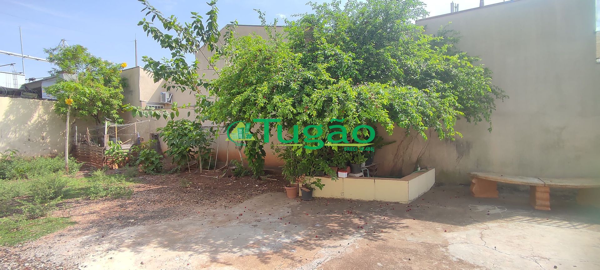 Casa com 3 quartos à venda, 146m² — foto 1 de 23