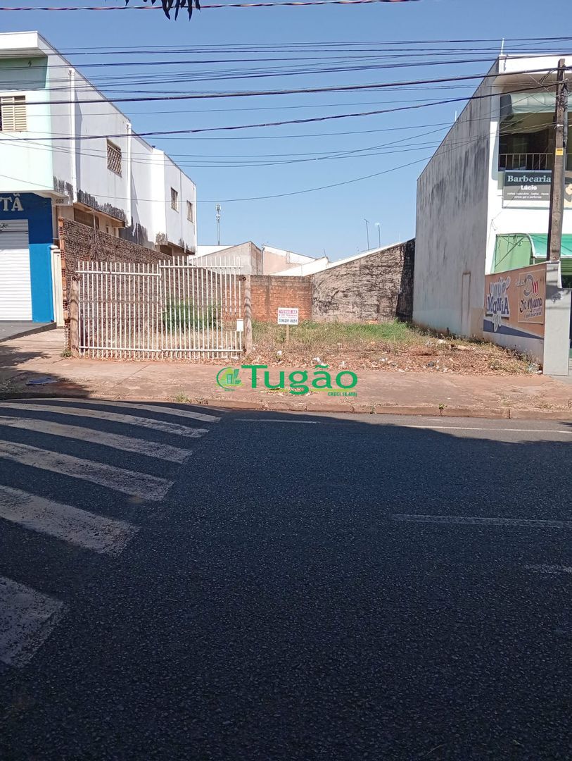 Terreno / Lote / Condomínio  à venda, 194m² — foto 3 de 3