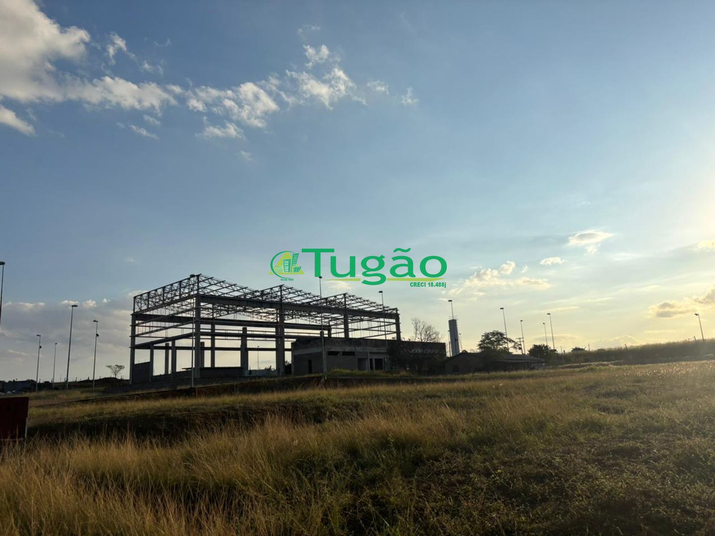 Galpão / Depósito / Armazém  à venda, 1310m² — foto 8 de 17