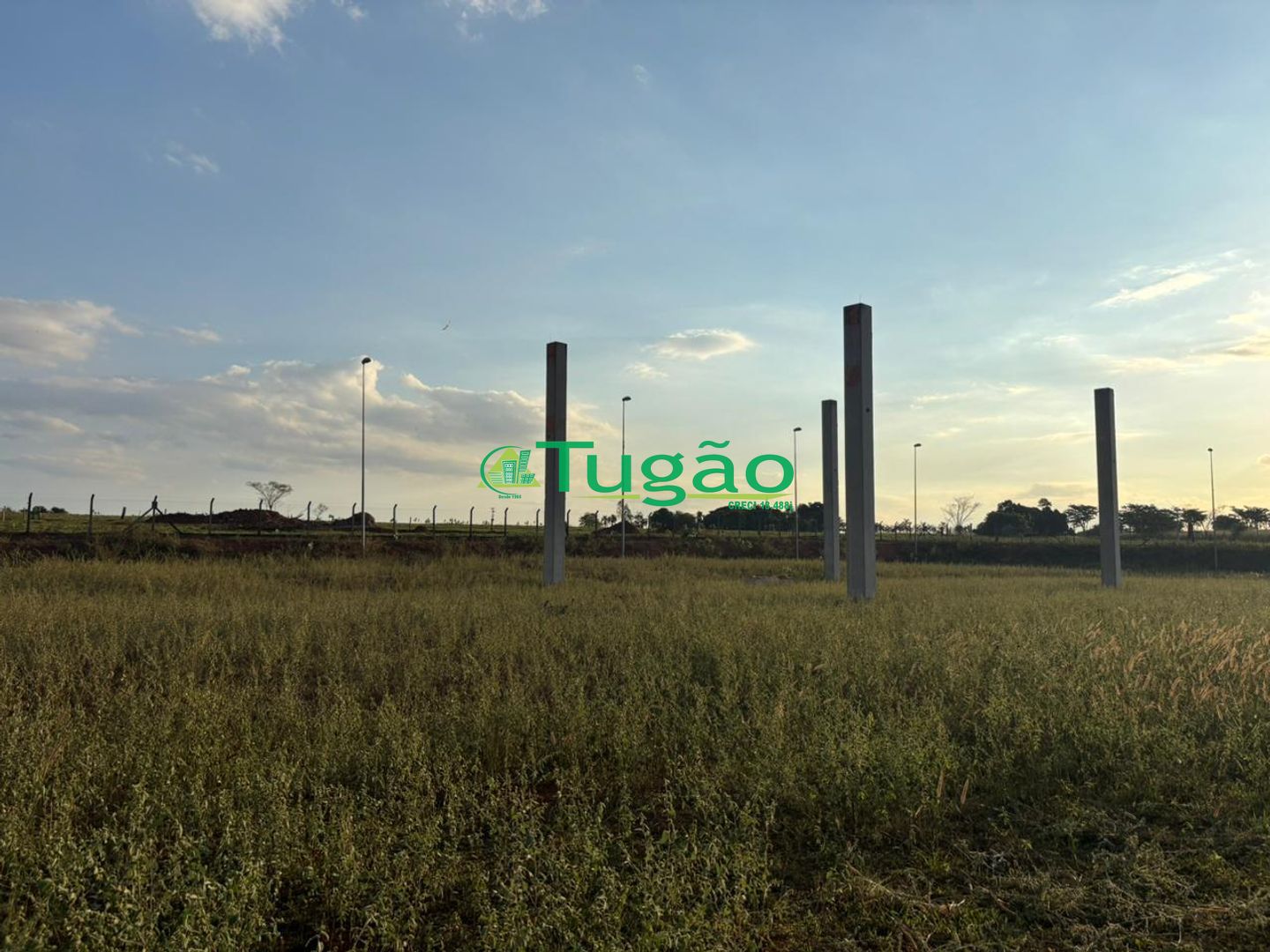 Galpão / Depósito / Armazém  à venda, 1310m² — foto 4 de 17