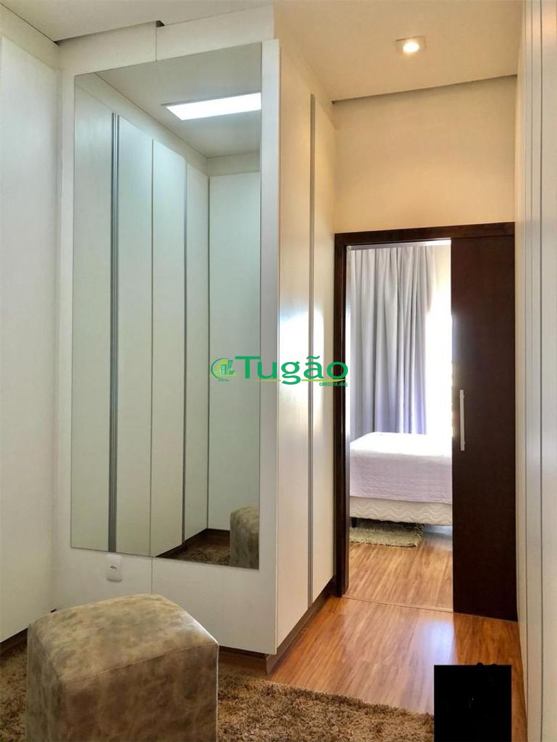 Casa de Condomínio com 4 quartos à venda, 335m² — foto 9 de 29