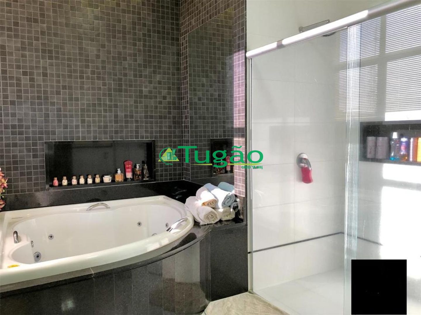 Casa de Condomínio com 4 quartos à venda, 335m² — foto 7 de 29