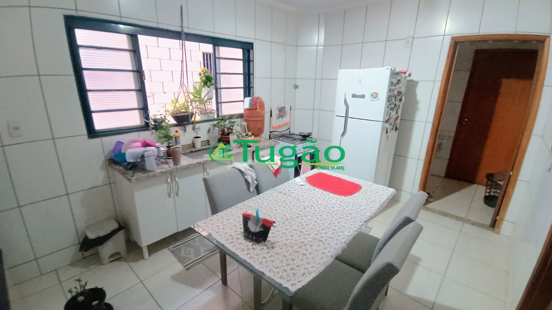 Apartamento com 3 quartos à venda, 85m² — foto 2 de 12