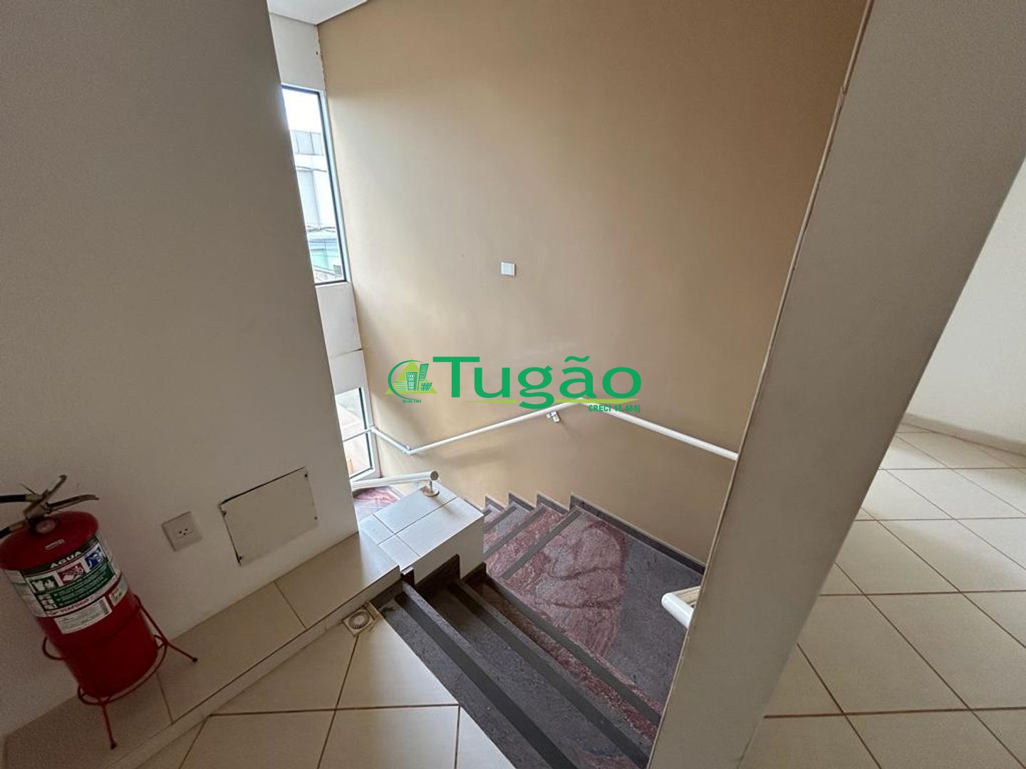Conjunto Comercial / Sala com 20 quartos à venda, 525m² — foto 20 de 29