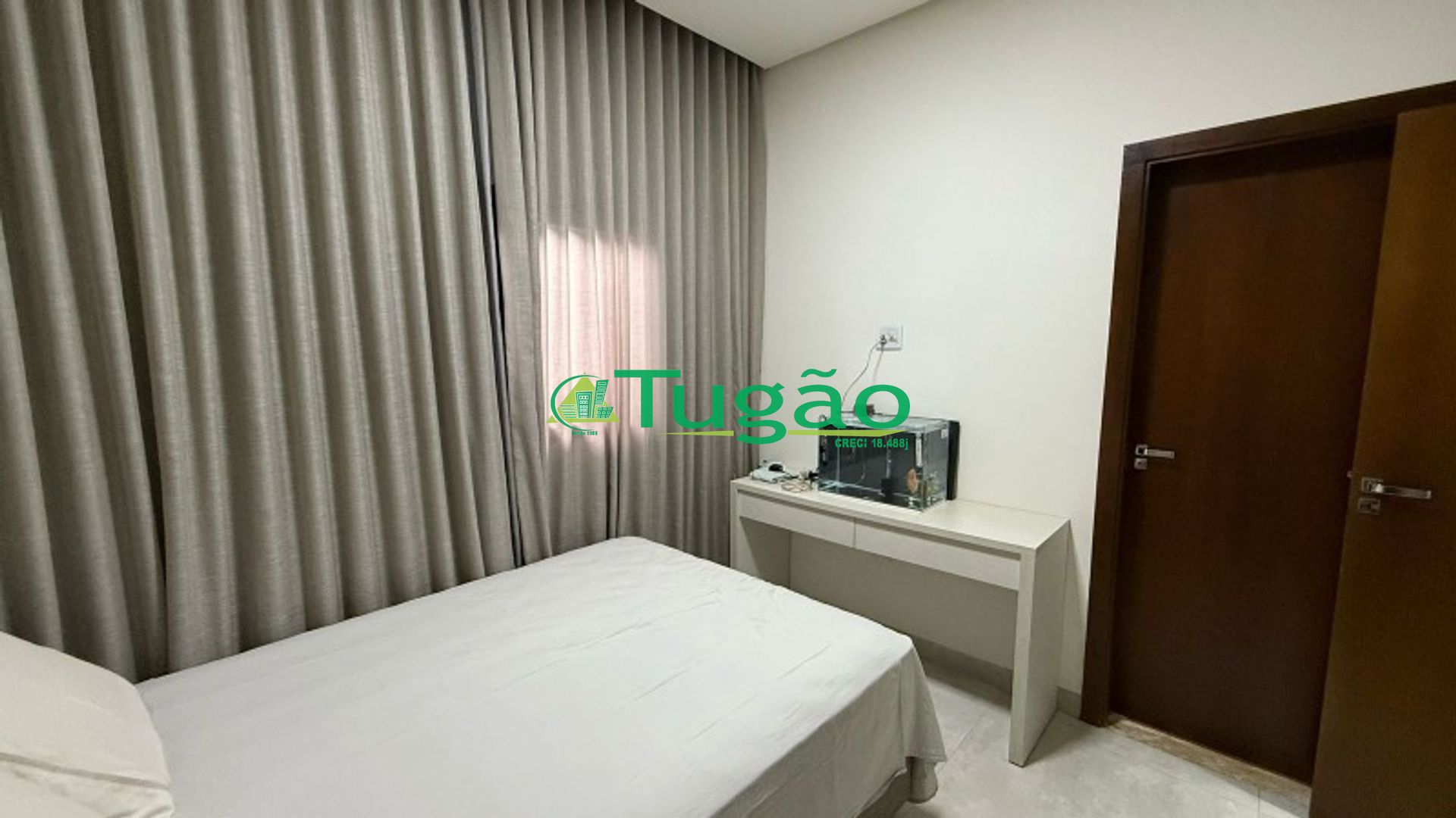 Casa de Condomínio com 3 quartos à venda, 200m² — foto 37 de 41