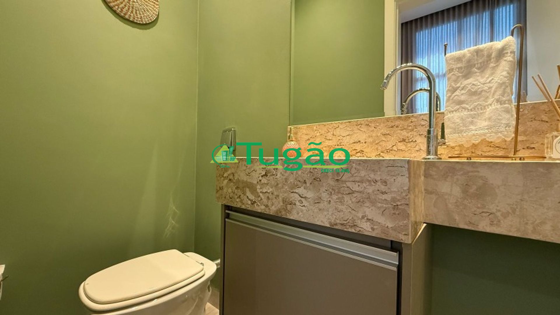 Casa de Condomínio com 3 quartos à venda, 200m² — foto 12 de 41