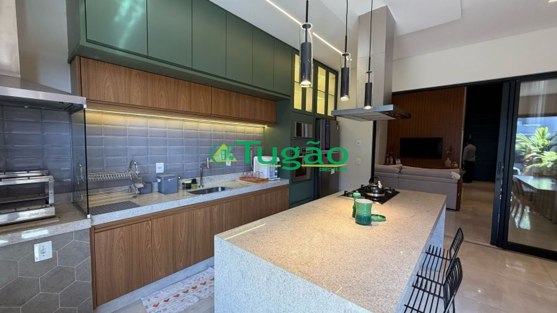 Casa de Condomínio com 3 quartos à venda, 200m² — foto 14 de 41