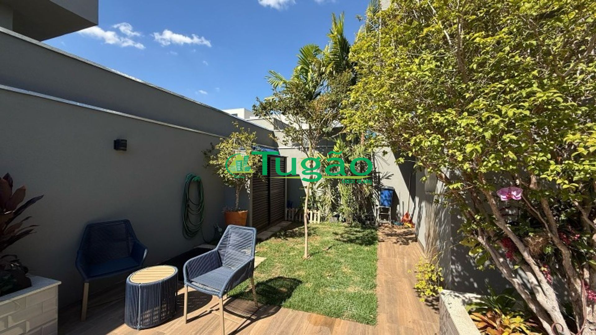Casa de Condomínio com 3 quartos à venda, 200m² — foto 27 de 41