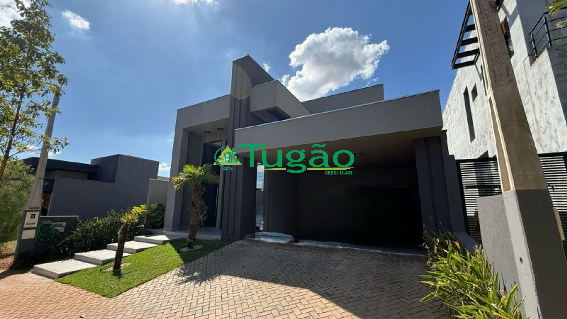 Casa de Condomínio com 3 quartos à venda, 200m² — foto 3 de 41