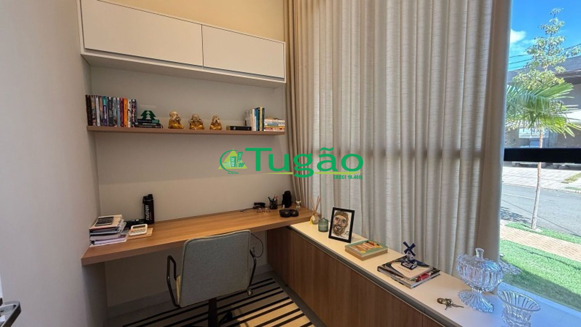 Casa de Condomínio com 3 quartos à venda, 200m² — foto 9 de 41