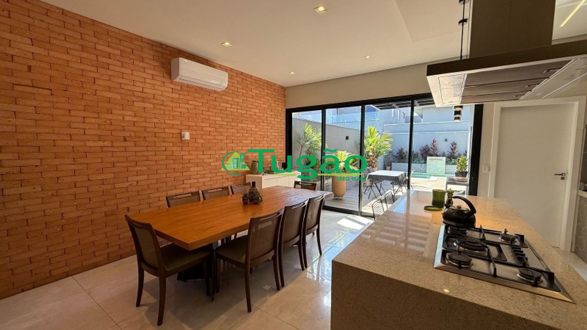Casa de Condomínio com 3 quartos à venda, 200m² — foto 19 de 41