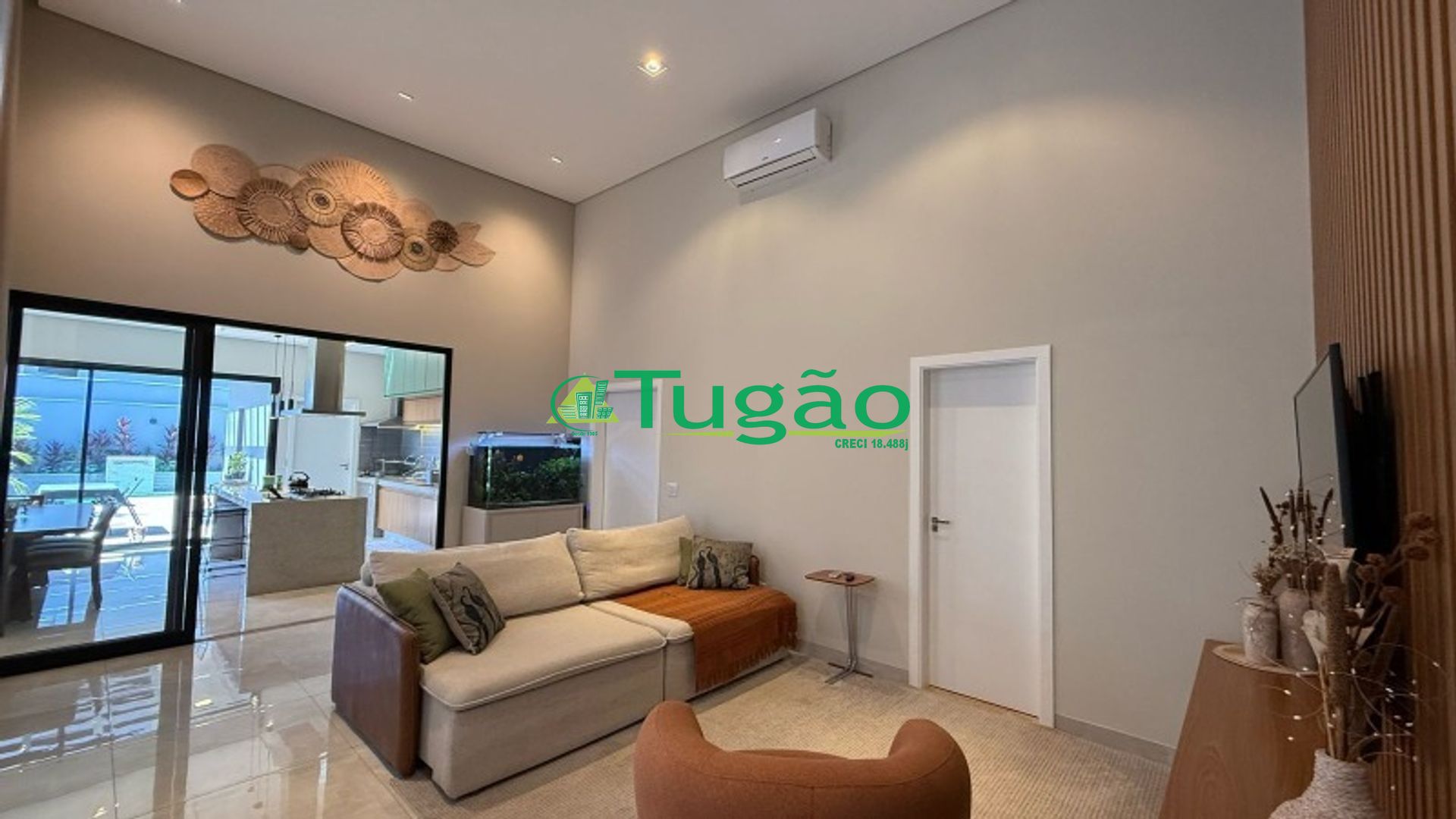 Casa de Condomínio com 3 quartos à venda, 200m² — foto 13 de 41