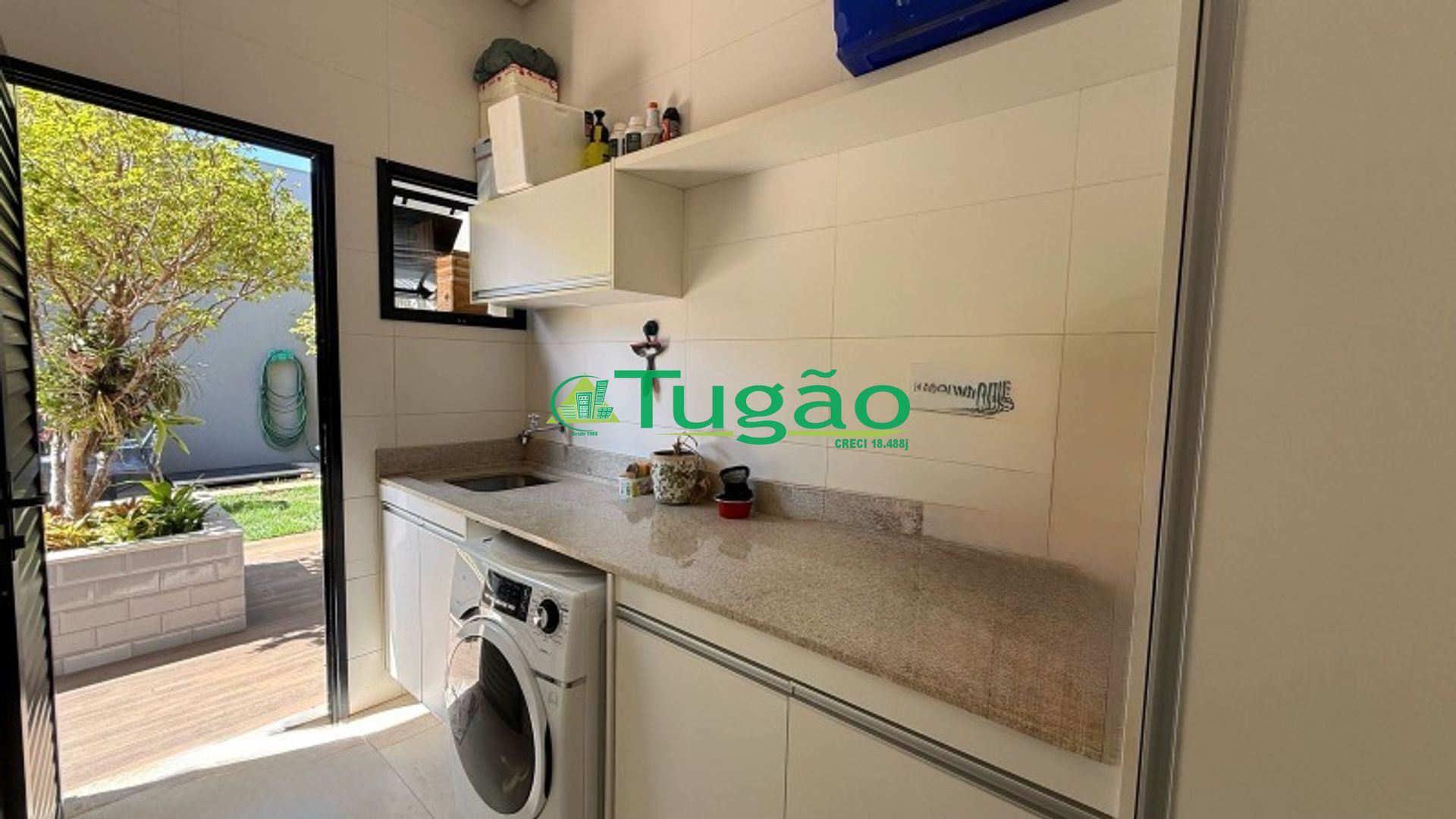 Casa de Condomínio com 3 quartos à venda, 200m² — foto 28 de 41